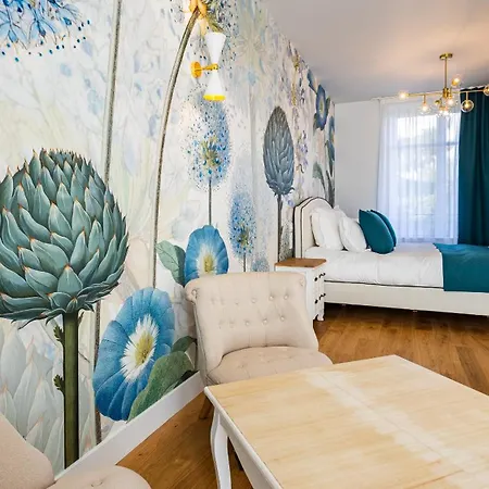 Solstice - Et Terroir Hotel