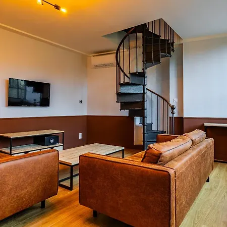 Solstice - Et Terroir Hotel