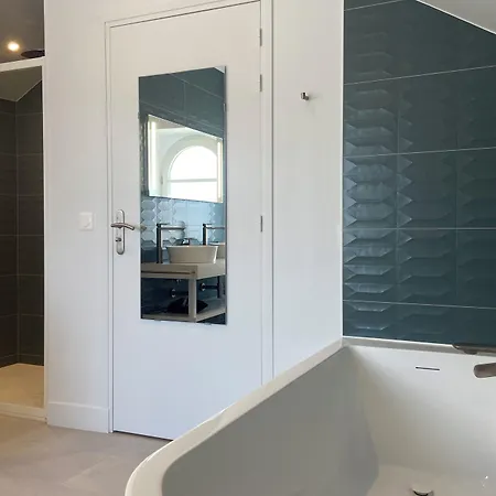 Solstice - Et Terroir Hotel