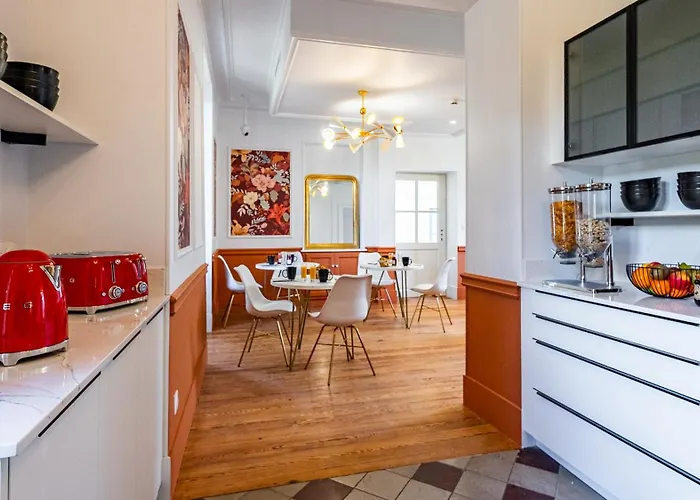 Solstice - Et Terroir Beaune (Cote d'Or)